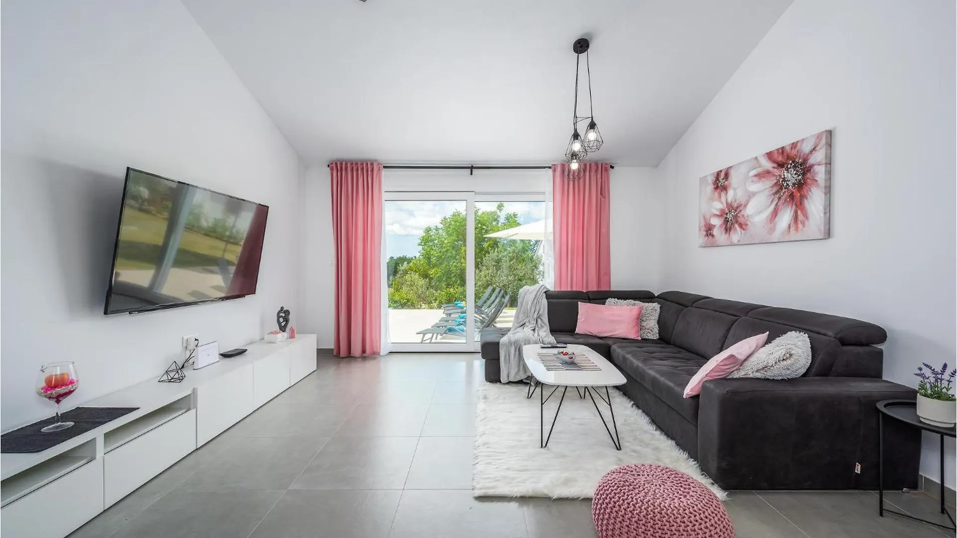 Beautiful home in Barban w/ Outdoor swimming pool&4 Bedrooms